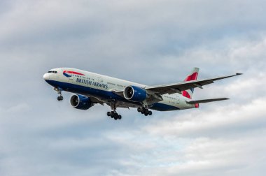 G-ZZZB British Airways Boeing 777 Landing in London Heathrow International Airport. England.
