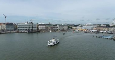 Helsinki City banliyö feribotları. Finlandiya 'da su taşımacılığı.