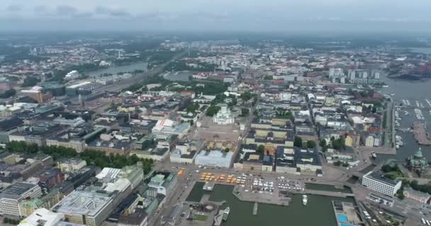 Stadtbild Der Innenstadt Von Helsinki Finnland Domplatz Marktplatz Himmelsrad Hafen — Stockvideo