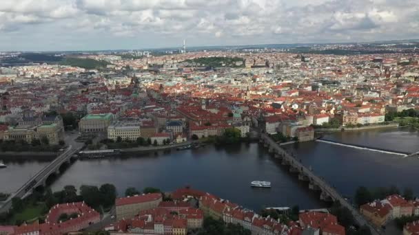 Prága Óvárosa Csehországban Híres Városnéző Helyek Háttérben Károly Híd Iconic — Stock videók
