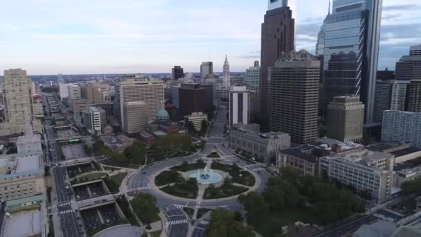 Prachtige Philadelphia Cityscape Met Stadhuis Logan Square Circle Cathedral Vine — Stockvideo