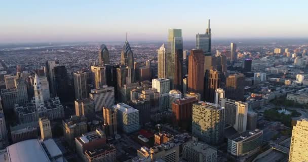 Philadelphia Cityscape Sunset Light Background Business District Logan Square — Αρχείο Βίντεο