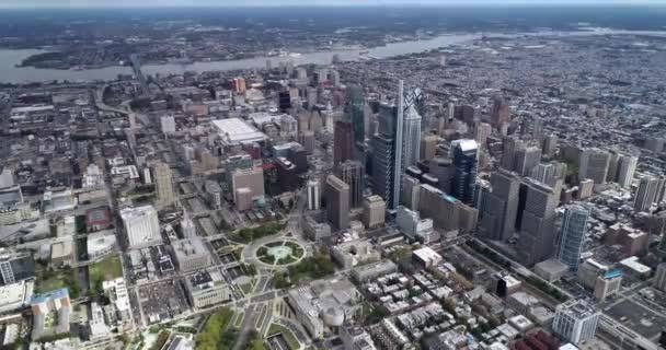 Philadelphia Cityscape Skyscrapers Delaware River Ben Franklin Bridge City Hall — Stock video