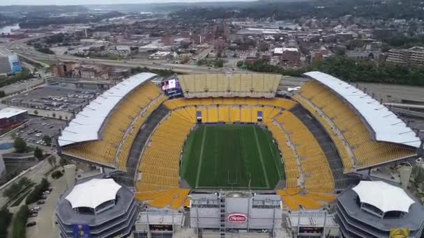 Aerial View Football Stadium Pittsburgh Pennsylvania Stadium View Sky — 图库视频影像