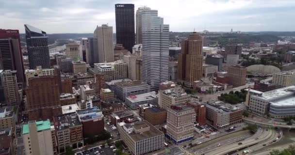 Pittsburgh Cityscape Pensylvánie Obchodní Čtvrť Centru Mrakodrapy Pozadí Drone Point — Stock video