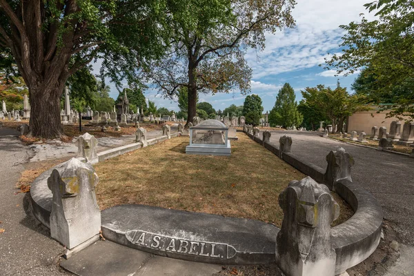 马里兰州巴尔的摩 2019年10月4日 巴尔的摩绿山公墓约翰 威尔克斯的父亲朱尼厄斯 布鲁图斯 布斯的坟墓 儿子在同一阴谋中安息 — 图库照片