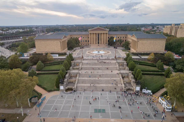 费城宾夕法尼亚艺术博物馆 费城艺术博物馆入口前72个石阶 宾夕法尼亚州费城 — 图库照片
