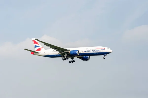 British Airways Airlines Boeing 777 Ymma Landing London Heathrow International — Stock Photo, Image