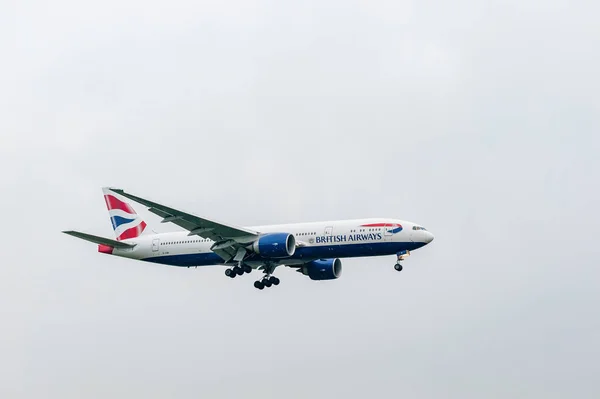 British Airways Airlines Boeing 777 Viib Landing London Heathrow International — Stock Photo, Image