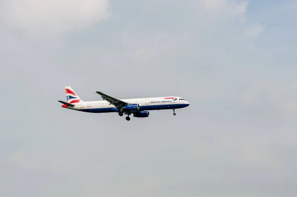 British Airways Airlines Airbus A321 Euxf Landing London Heathrow International — Stock Photo, Image