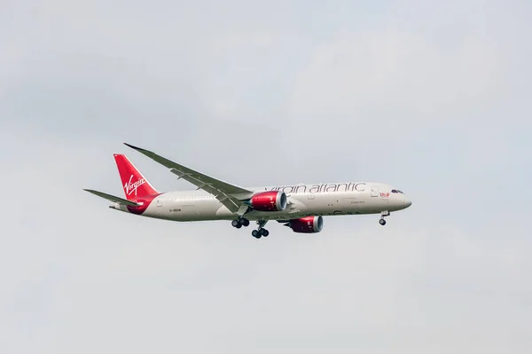 Virgin Atlantic Airlines Boeing 787 Dreamliner Vbow Landing London Heathrow — Stock Photo, Image