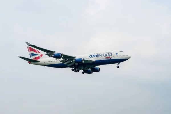 British Airways Airlines Boeing Oneworld Livery 747 Civl Landing London — Stock Photo, Image