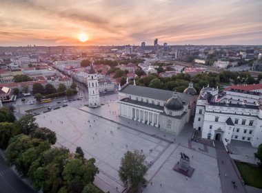 Cathedral Square in Vilnius Old Town. Palace of the Grand Dukes of Lithuania. Sunset Time Sky.