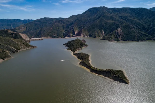 Pyramid Lake California Reservoir Formed Pyramid Dam Piru Creek Eastern — Stok fotoğraf