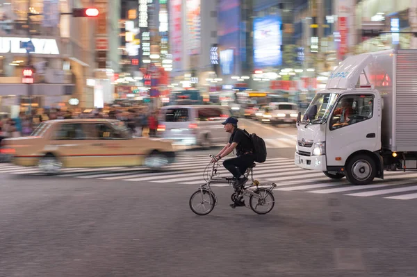 stock image TOKYO, JAPAN - OCTOBER 30, 2019: Shibuya Crossing in Tokyo, Japan. The most famous intersection in the world. Blurry beacause of the panning.