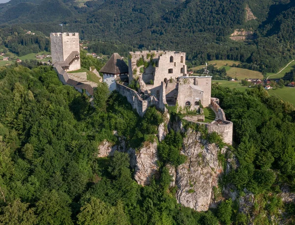 Stock image Celje Castle is a castle ruin in Celje, Slovenia, formerly the seat of the Counts of Celje. It stands on three hills to the southeast of Celje, where the river Savinja meanders into the Lasko valley