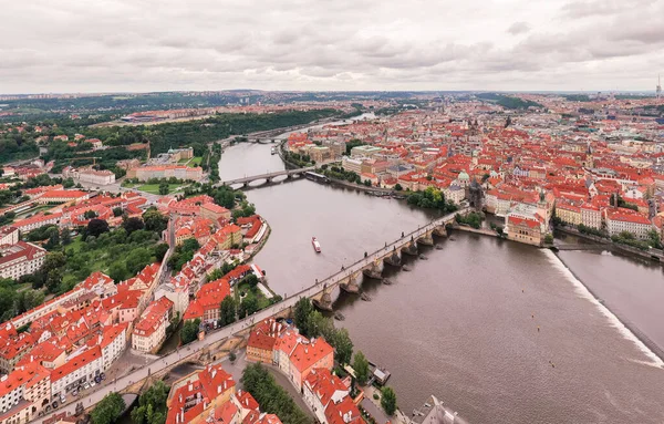 Çek Cumhuriyeti Nin Prag Eski Kasabası Arka Planda Ünlü Turistik — Stok fotoğraf