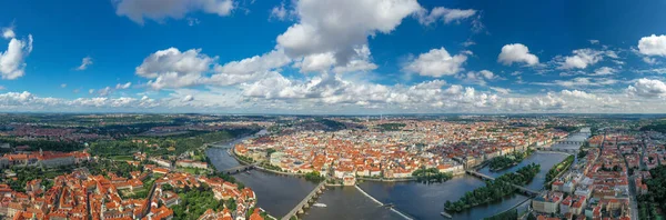 Çek Cumhuriyeti Nin Prag Eski Kasabası Arka Planda Ünlü Turistik — Stok fotoğraf