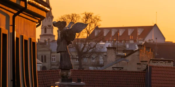 Vilnius Uzipis Angel Sculpture Beautiful Sunset Light Sightseeing Place Artist – stockfoto