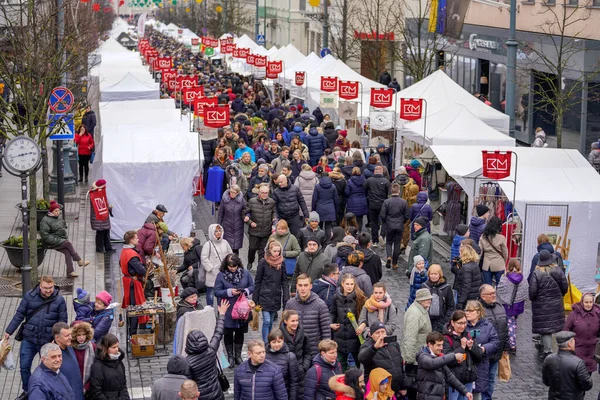 stock image Mass of People in Easter market in Vilnius. Kaziuko muge means Kaziukas fair in Lithuanian. Annual traditional crafts fair is held every March on Old Town streets