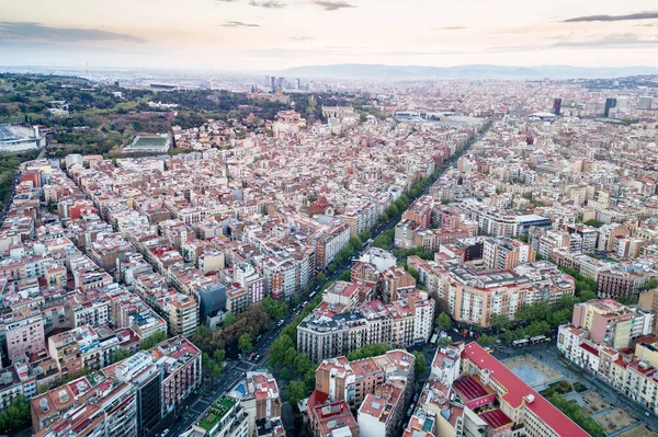 スペインのバルセロナのビューポイント バルセロナの街を見下ろす — ストック写真
