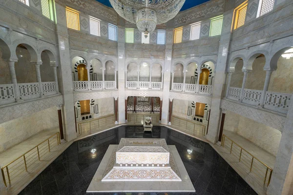 Wnętrze Mauzoleum Bourguiba Monastir Tunezja Jest Monumentalny Grób Monastir Tunezji — Zdjęcie stockowe