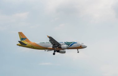 Cebu Pacific Airlines Airbus A320 RP-C3249 Landing in Manila International Airport