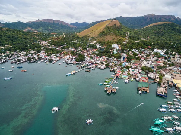 Filipinler Deki Coron Adası Şehir Manzarası Hava Drone Bakış Alanı — Stok fotoğraf