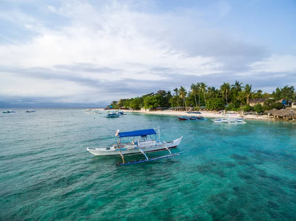 White Beach Moalboal Cebu Palawan Philippines Boat Ocean Water Beach — Φωτογραφία Αρχείου