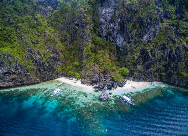 菲律宾巴拉望El Nido的秘密海滩 游览C线和观光地点 — 图库照片