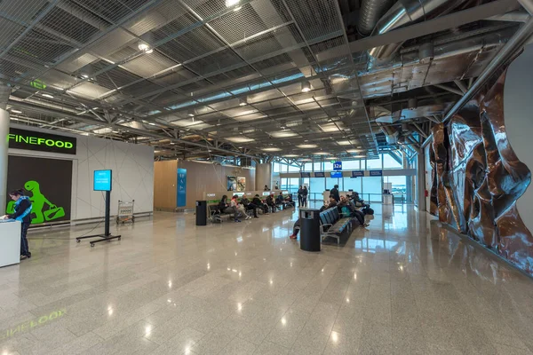 Helsinki Vantaa Airport Departure Hall — Foto de Stock