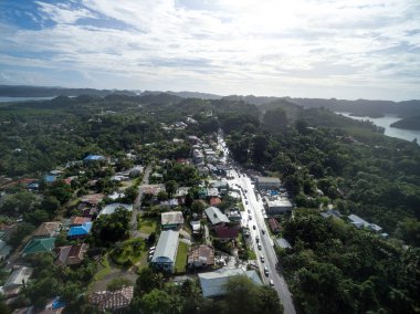 Palau Adası 'ndaki Koror Kasabası. Mikronezya