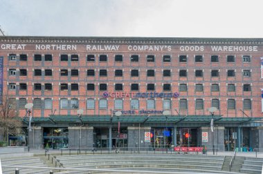 MANCHESTER, İngiltere - 08 Mart 2014: Great Northern Railway Company 'nin Mal Deposu. Manchester 'daki Eski Bina