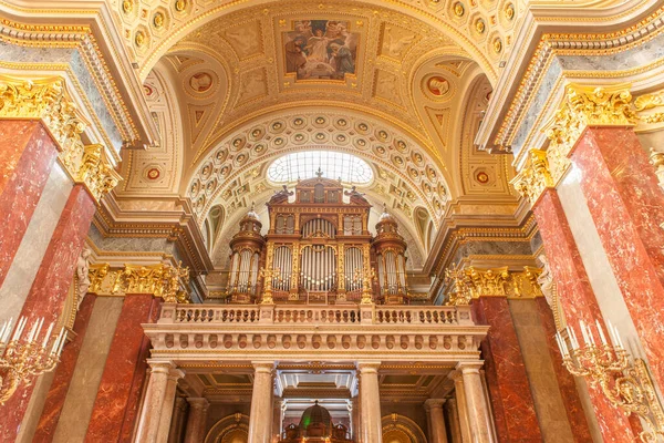 Βασιλική Του Αγίου Στεφάνου Στη Βουδαπέστη Εσωτερικές Λεπτομέρειες Βωμός Ουγγαρία — Φωτογραφία Αρχείου