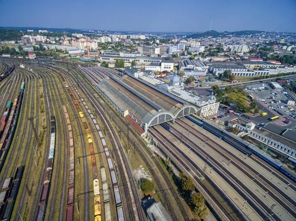 Lviv Ukraine September 2016 Lviv Treinstation Met Dak Openbaar Vervoer — Stockfoto