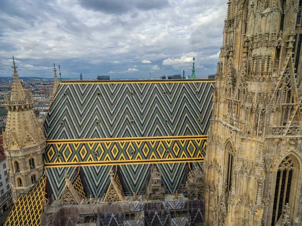 stock image Tower and roof of St. Stephen's Cathedral, Vienna, Austria.