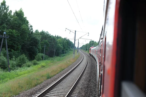 Litvanya Demiryolu Ağı Pisti Hızlı Tren Gidiyor — Stok fotoğraf