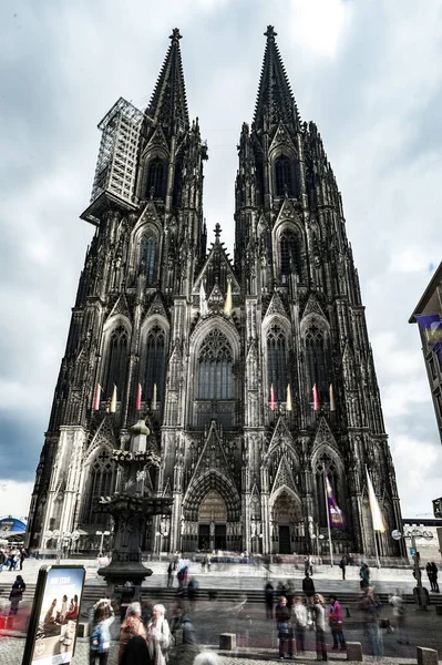 Cologne Německo Září 2015 Kolínská Katedrála Německo Rozmazané Osoby Kvůli — Stock fotografie