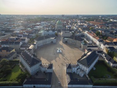Kopenhag Şehri, Danimarka. Kopenhag Eski Kasabası ve Frederik Kilisesi Kraliyet Tarihi Müzesi Amalienborgmuseet