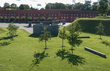 COPENHAGEN, DENMARK - 22 Ağustos 2017: Kopenhag, Danimarka 'daki Kastellet veya Kale. 17. yüzyıldan kalma surları ve müzesi olan bir kale.