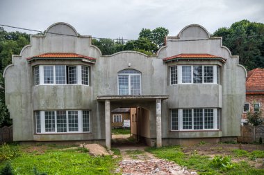 ZAPYSKIS, LITHUANIA - 13 AĞUSTOS 2017: Kaunas Bölgesi, Litvanya. Ev