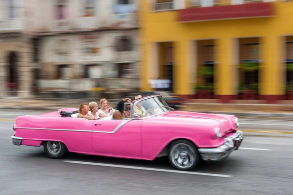 Havana Cuba Ekim 2017 Havana Küba Daki Eski Araba Pannnig — Stok fotoğraf