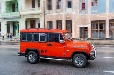 HAVANA, CUBA - 21 Ekim 2017: Havana, Küba 'da Hummer Car