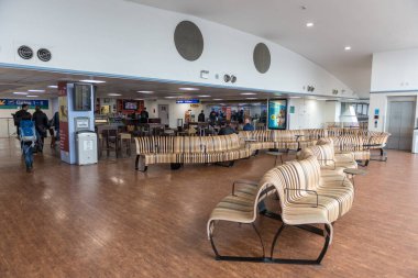 Londra, İngiltere - 29 Eylül 2017: Luton Havaalanı Kalkış Kapısı Bölgesi. Londra, İngiltere, Birleşik Krallık.