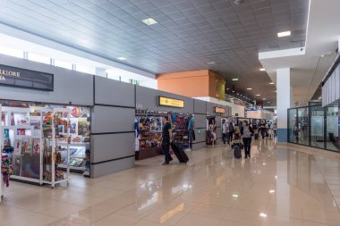 Guatemala Uluslararası Havalimanı La Aurora 'nın 22 Kasım 2017 tarihli iç kesimi. Ayrılış Alanı.