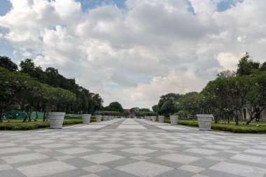 Santiago Kalesi ilk olarak Manila, Filipinler 'de İspanyol fatih tarafından inşa edilmiş bir kaledir..