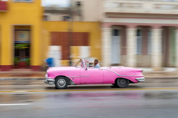 Havana Cuba Październik 2017 Stary Samochód Hawanie Kuba Pannnig Pojazd — Zdjęcie stockowe
