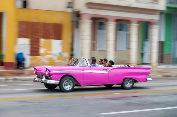 Havana Cuba Ottobre 2017 Vecchia Auto Avana Cuba Veicolo Retrò — Foto Stock