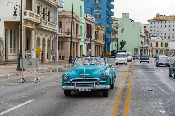 Habana Cuba Octubre 2017 Coche Viejo Habana Cuba Vehículo Retro —  Fotos de Stock
