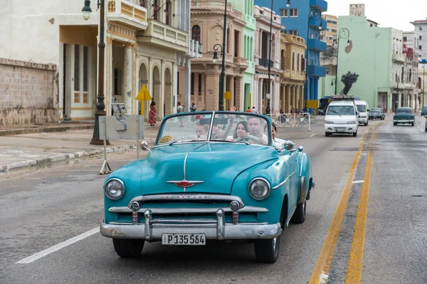 Havana Cuba Ottobre 2017 Vecchia Auto Avana Cuba Veicolo Retrò — Foto Stock